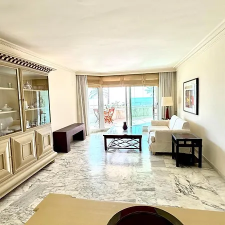 2 Dorm 2 Banos En Primera Linea En Playa Esmeralda Appartement