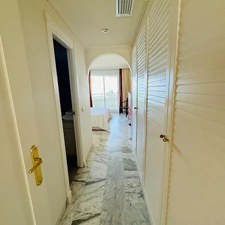 2 Dorm 2 Banos En Primera Linea En Playa Esmeralda Апартаменти *