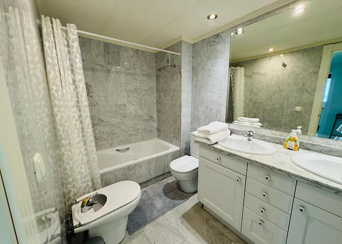 2 Dorm 2 Banos En Primera Linea En Playa Esmeralda Apartmán *