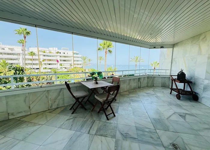 2 Dorm 2 Banos En Primera Linea En Playa Esmeralda Lejlighed *