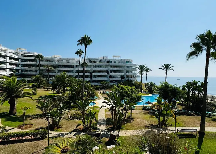 Appartamento 2 Dorm 2 Banos En Primera Linea En Playa Esmeralda Marbella