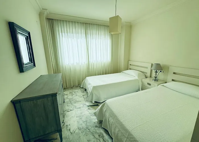 Appartamento 2 Dorm 2 Banos En Primera Linea En Playa Esmeralda Marbella